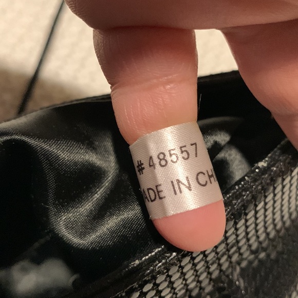 Vintage Black Mesh Bag with Coil Strap - Picture 7 of 12